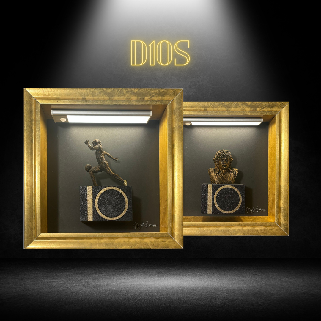 Maradona Tribute set- Statue edizione limitata- Cornice oro