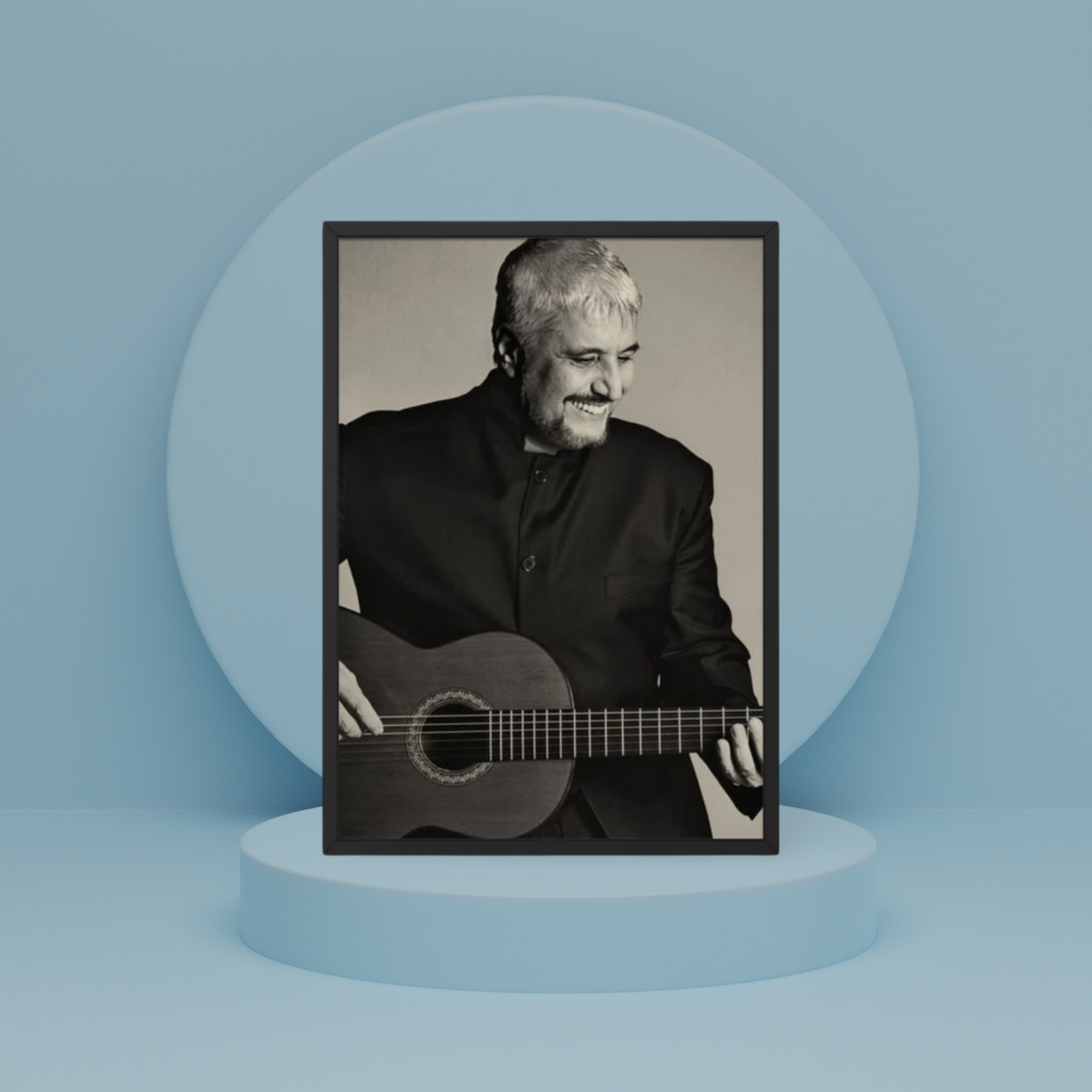 Pino Daniele in cornice.